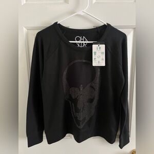 New with tag Chaser long sleeved shirt with skull size small